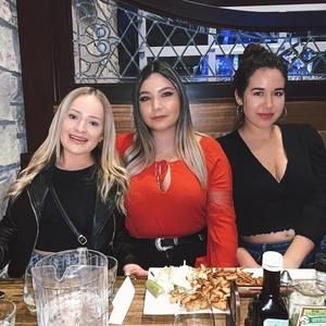 Meet your Posher, Brittney